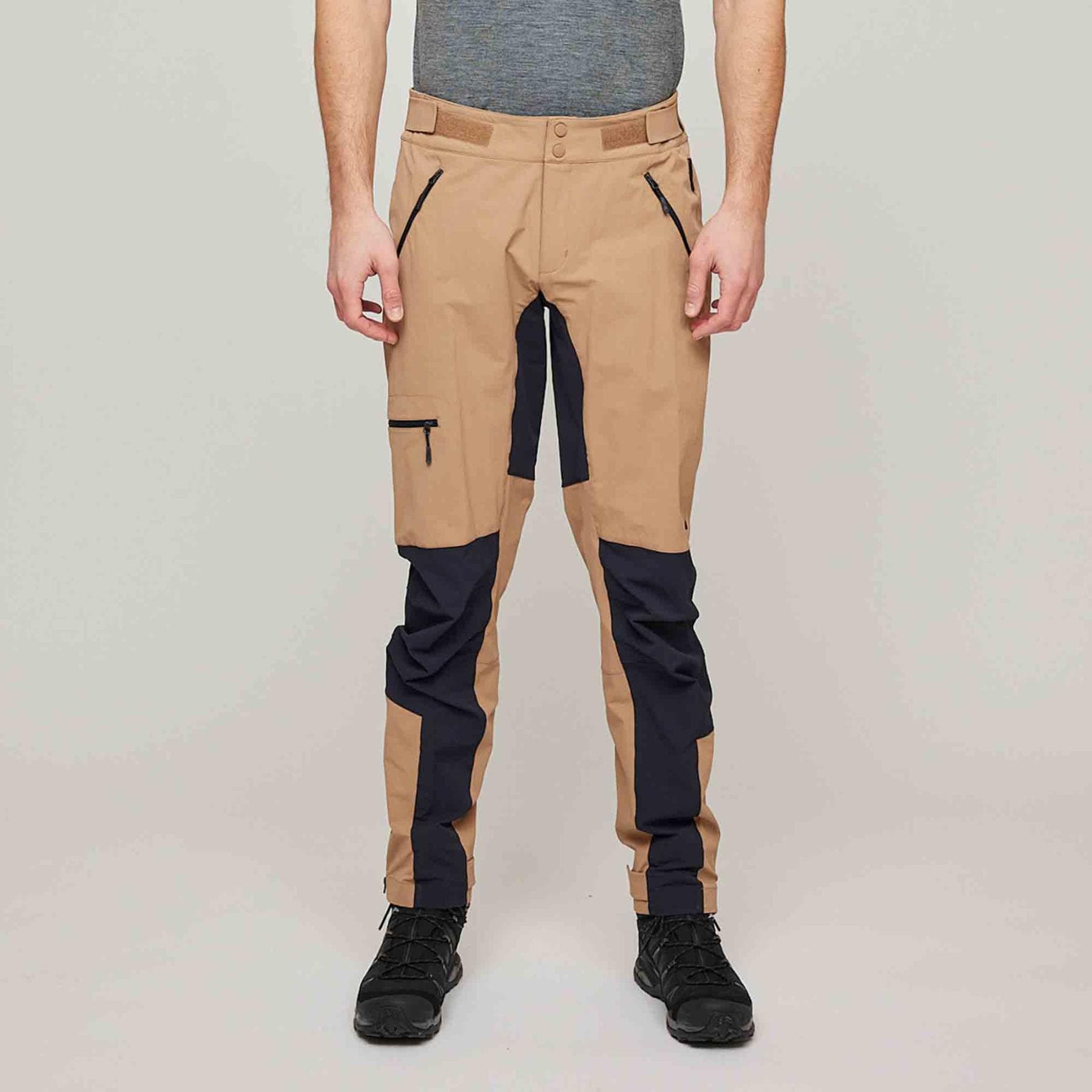 Larstinden, turbukse (Størrelse: L)